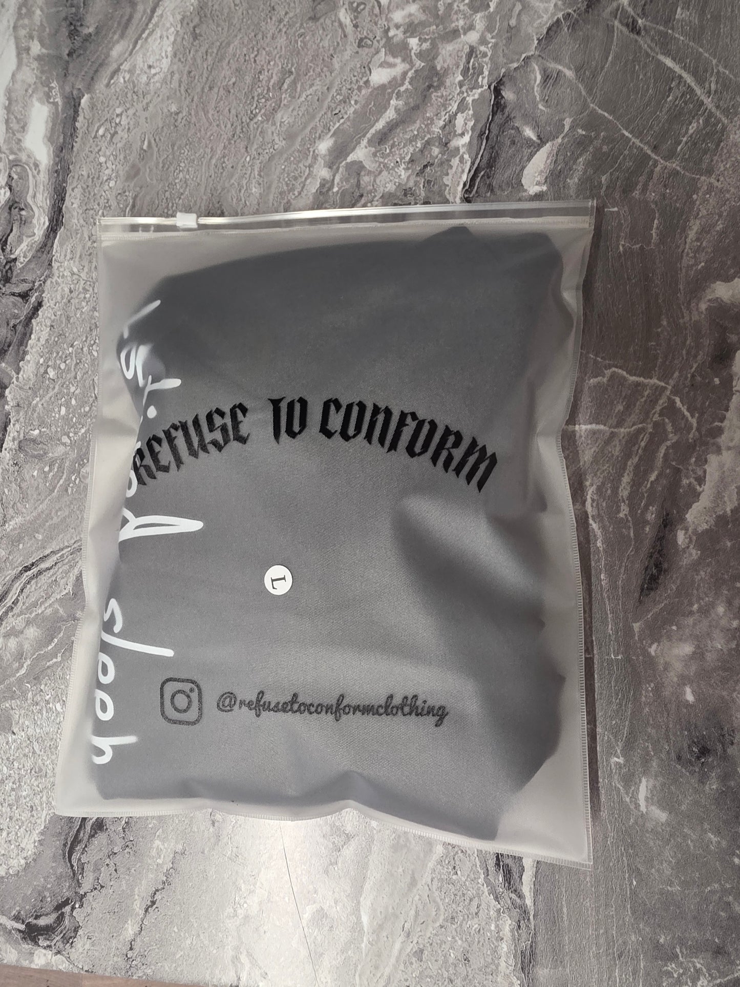LARGE T-SHIRT BUNDLE