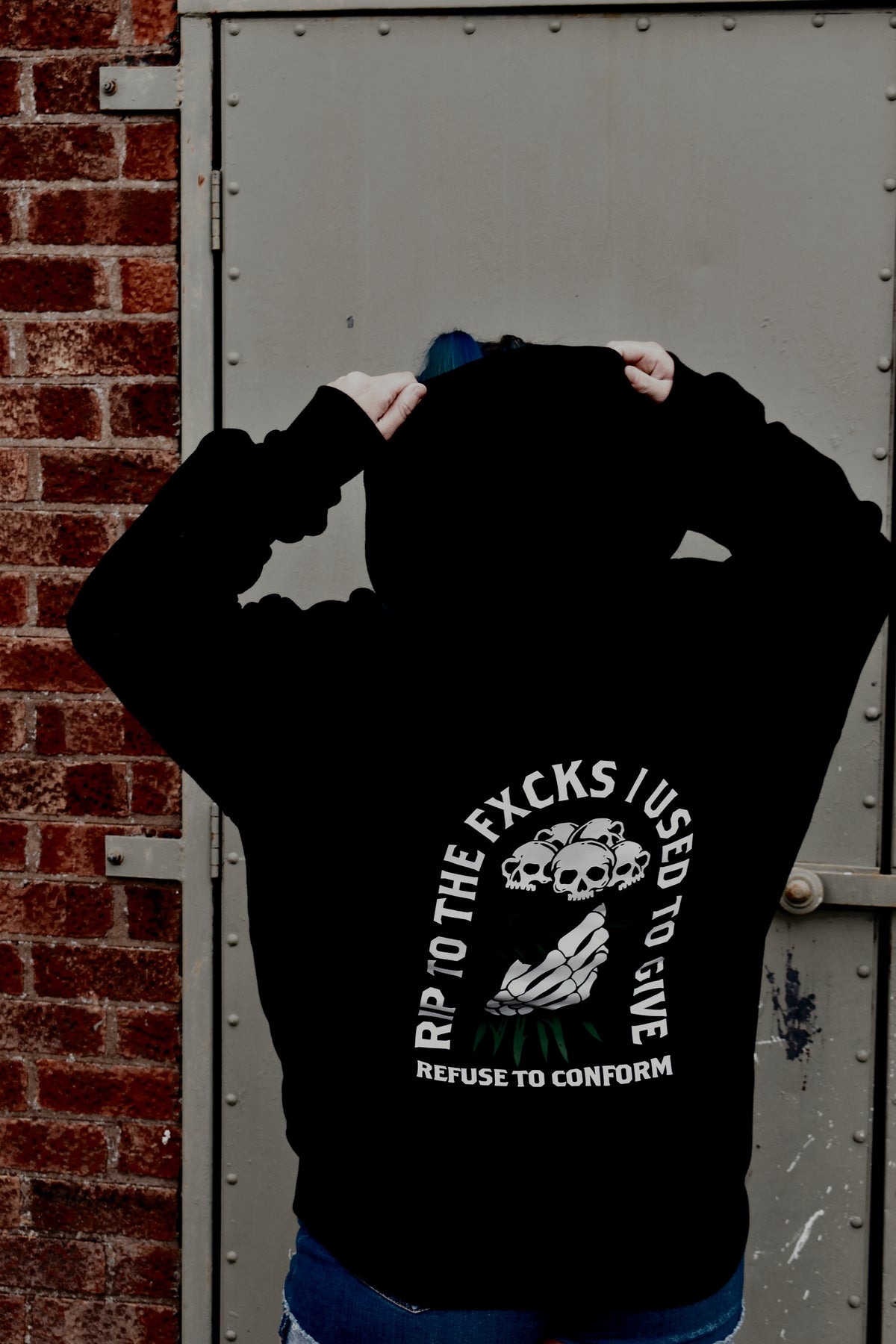 LIGHTWEIGHT HOODIES