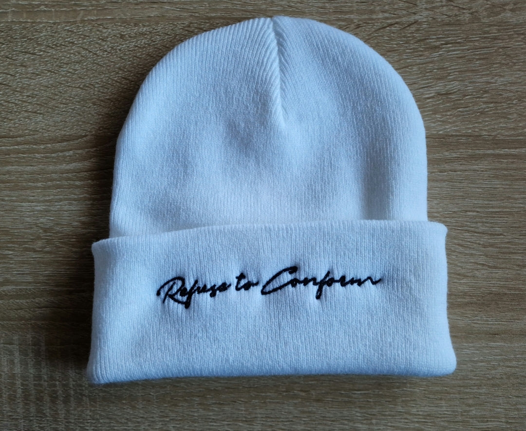 ICE WHITE EMBROIDERED SIGNATURE BEANIE