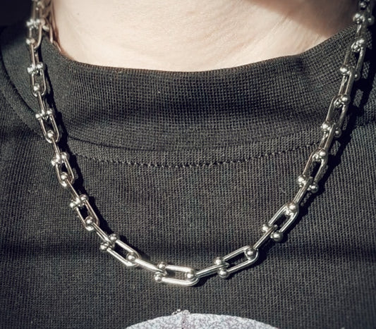 LINK CHAIN NECKLACE