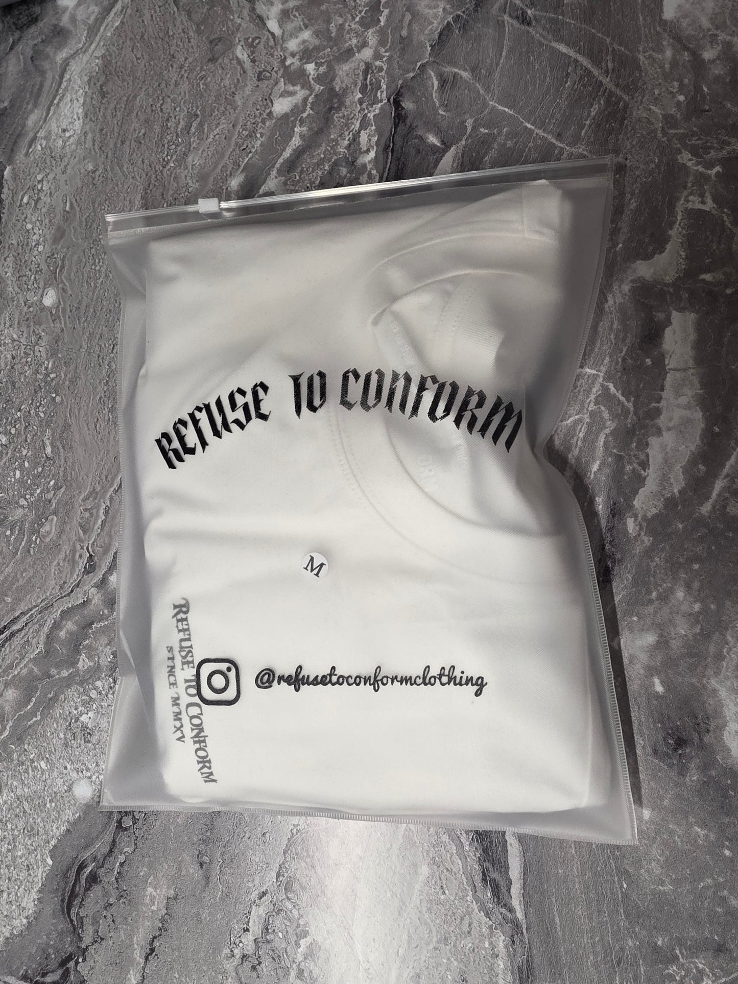 MEDIUM T-SHIRT BUNDLE