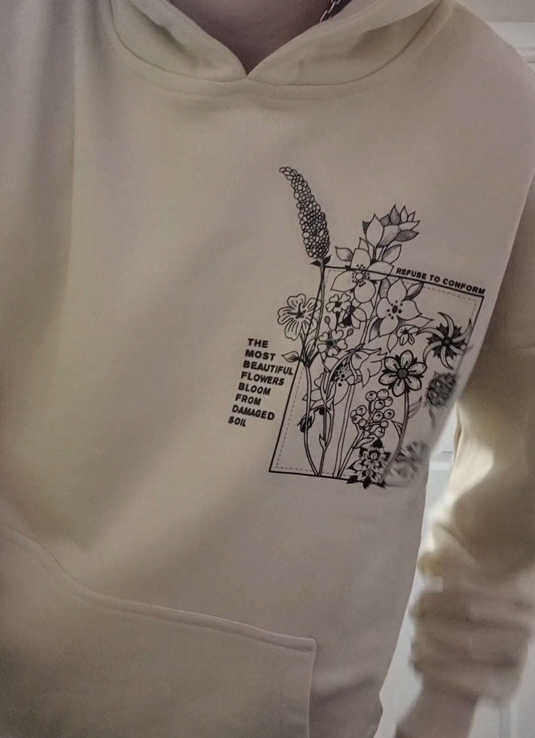 FLOWERS ULTRA-HEAVY HOODIE